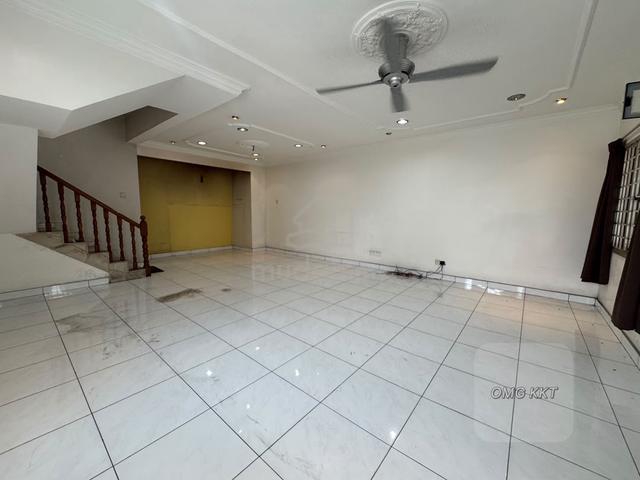 Batu Belah Double Storey Endlot Renovated Good Condition Best Buy 1