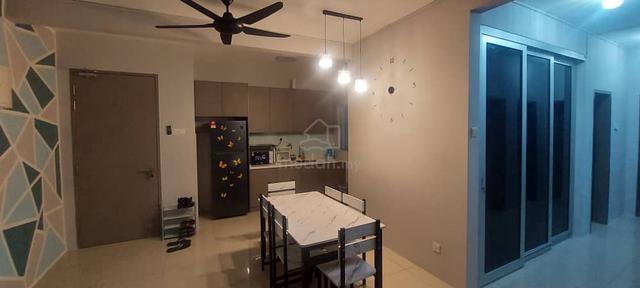 Platinum Splendor Residensi Semarak 1