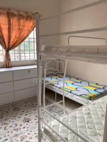 Room sharing 3 1
