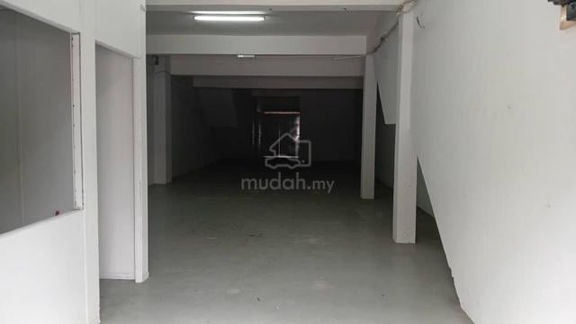 Pandan Perdana Ground Floor Shoplot for Rent 1