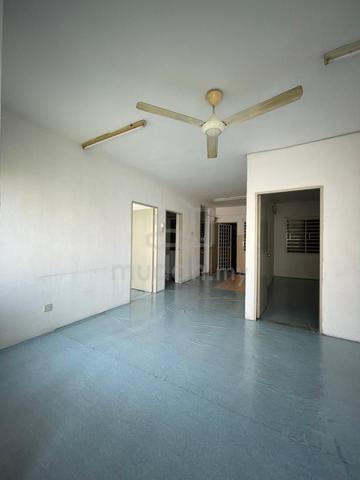 Laman Damai Kepong (Li Garden) 1