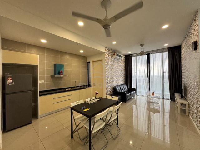 D' Pristine @ Medini 1