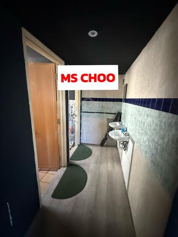 Sungai Pinang  / Jelutong Karpal Singh 1st floor Shoplot 5