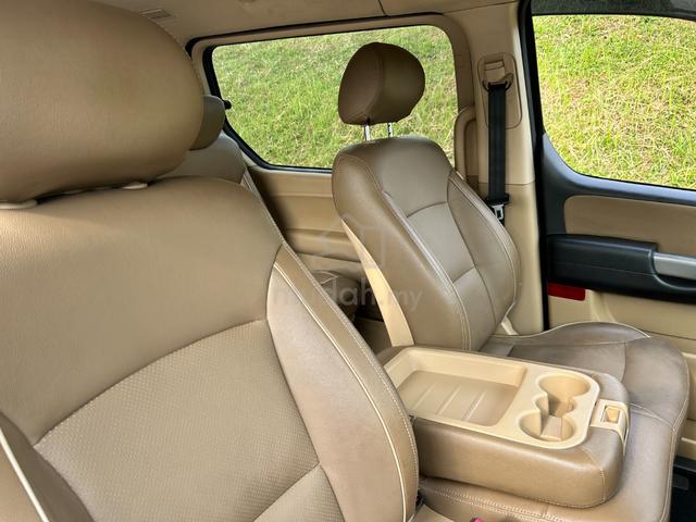 Hyundai GRAND STAREX 2.5 PRIME POWER DOOR AND BOOT - 3