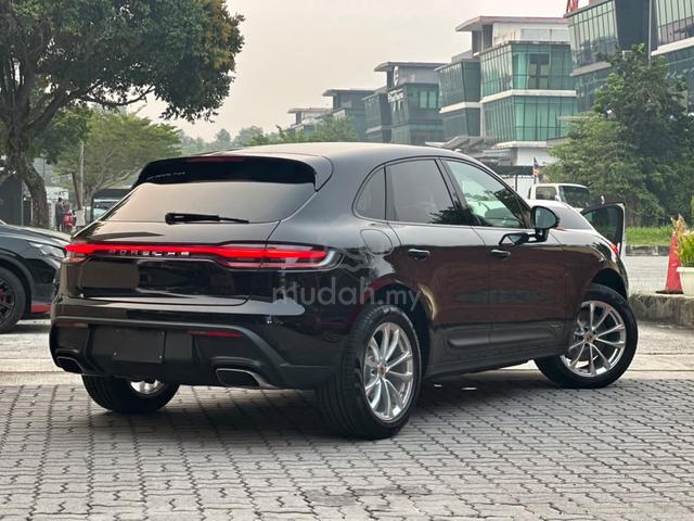 ( NEW + 4.5B + BOSE ) 2022 Porsche MACAN 2.0 - 2