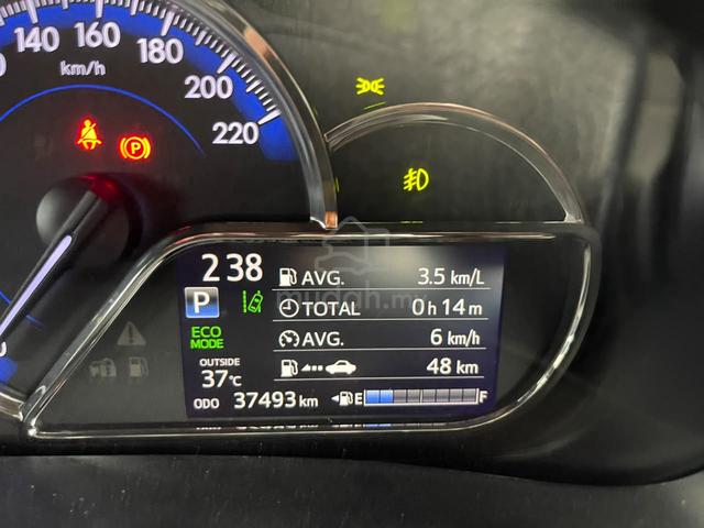 2023 Toyota YARIS 1.5 G FACELIFT 30KM FSR WARRANTY - 3