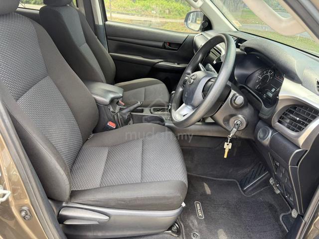 2022 Toyota HILUX 2.4 E (A) - 4