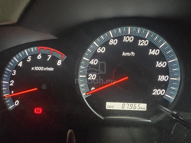 2015 Toyota Innova G-spec 88k km - 5