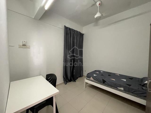 Suria Apartment Kota Damansara Female Medium Fan Room Near MRT 1