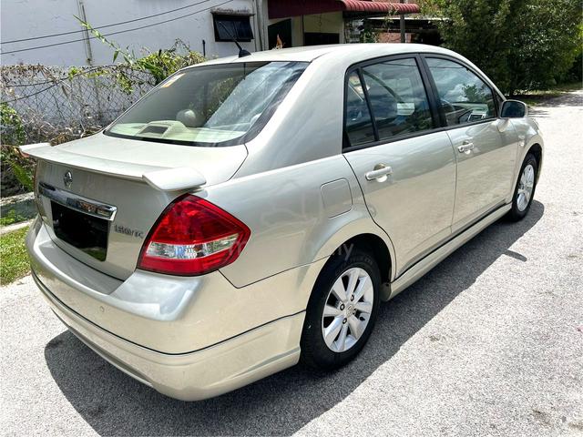 2011 Nissan LATIO 1.6 ST (A) - 5