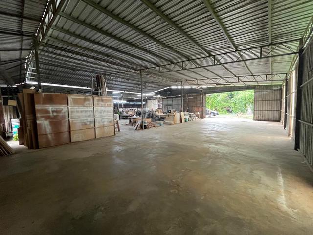 Rent Butteworth Warehouse Factory 1