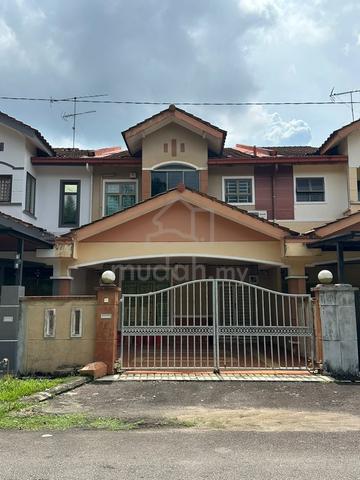 Unblocked Facing Double Storey Terrace @ Kluang 1