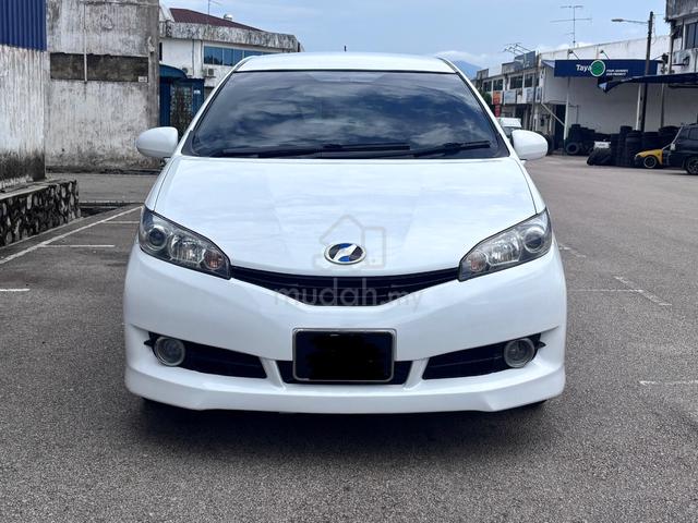 2011 Toyota WISH 1.8 S (A) - 1