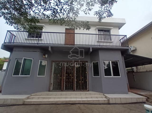 Kg. Baru Hicom For rent 7R5B Double Storey Hostel/Staff House 1