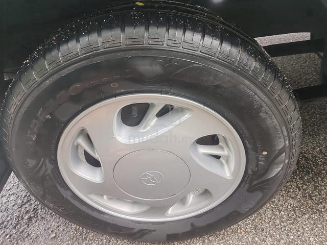 2002 Toyota UNSER 1.8 GLI FACELIFT (A) - 5