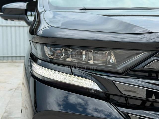 DIM 5A 2024 Toyota VELLFIRE Z PREMIER 18k KM - 3