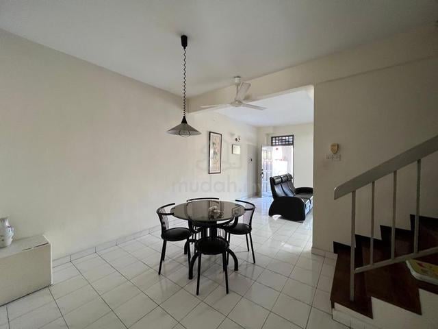 2-storey terrace for rent at Lintang Bayan near Bayan Lepas 1