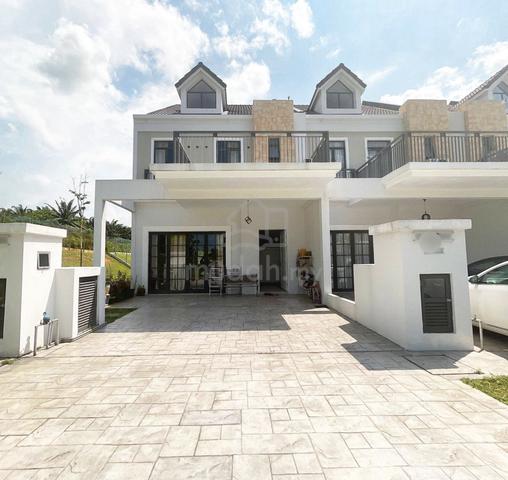 [ENDLOT UNIT] Monet Springtime Sunsuria City Sepang 1