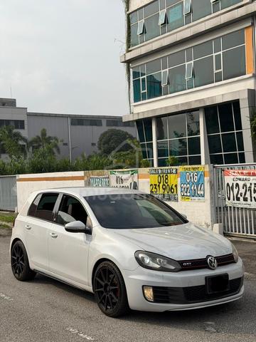 Volkswagen Golf GTI 2.0 (A) 2011 / Reg 2015 - 1
