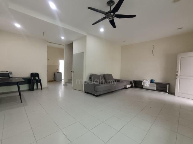 Taman Merdeka Angkasa Nuri Precinct 8 2sty House Chabau CTRM Airport 1