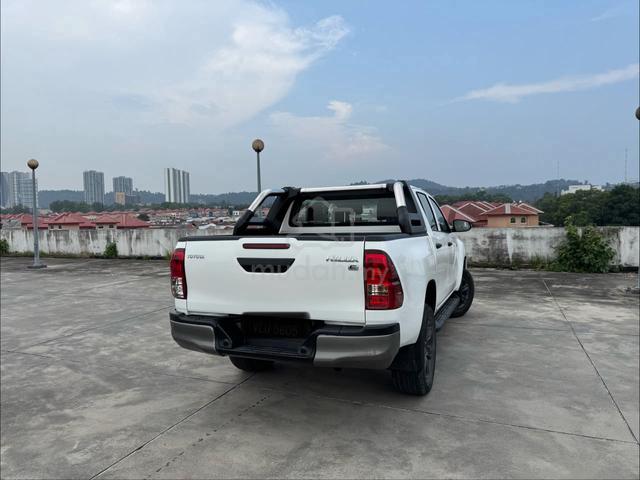 2024 Toyota HILUX 2.4 E FACELIFT II (A)WARNTY 2029 - 4
