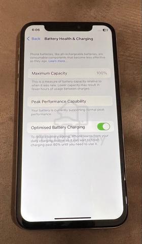 iPhone X…256gb - photo 3 of 4