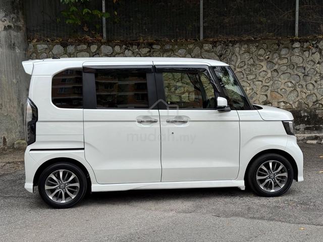 Honda N BOX 0.7 CUSTOM L TURBO (A) REG YEAR 2026 - 3