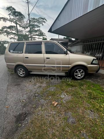 2001 Toyota UNSER 1.8 GLI (M) - 2