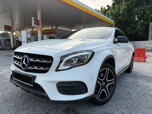 2018 Mercedes Benz GLA250 2.0 FULL SERVICE RECORD - 1