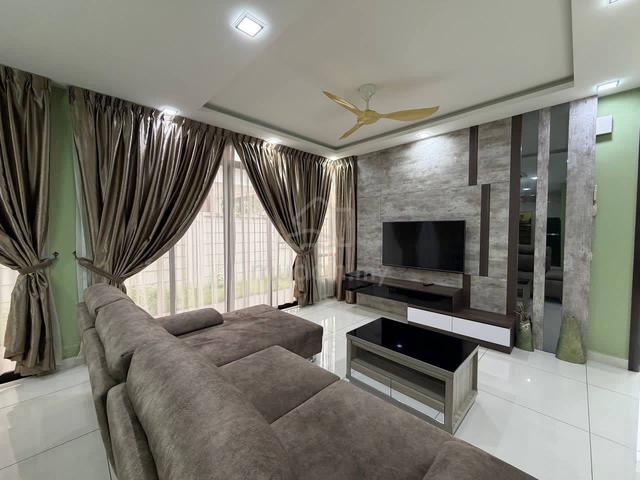 Furnished 3 Storey Cluster, Canal Garden South, Horizon Hills, Johor 1