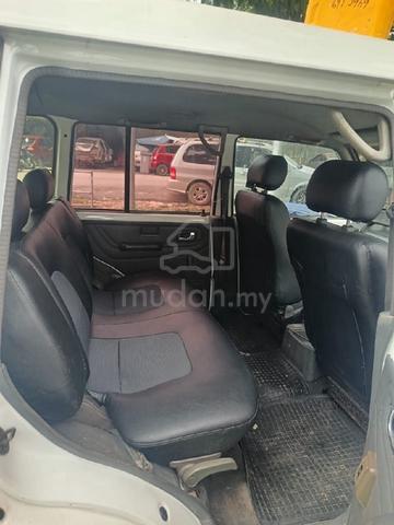 2000 Mitsubishi PAJERO 2.5 DT (M) - 5