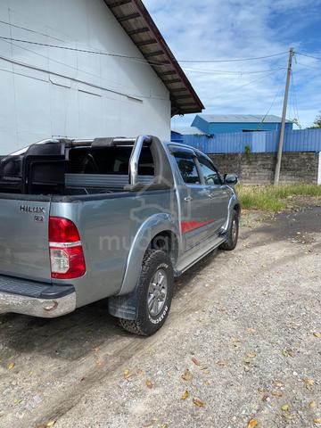 2015 Toyota HILUX 2.5 G VNT DOUBLE CAB (A) - 4