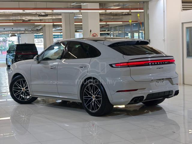 2024 Porsche CAYENNE NFL / 8K MILEAGE GRADE 5A - 4