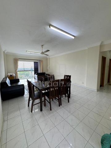 Seri Mutiara Apartments (Seri Alam) 1