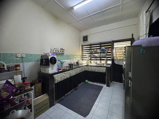 Single Storey House Taman Khalid Al Walid Jalan Kebun Shah Alam 1
