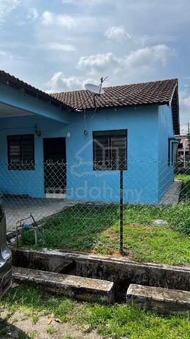 Rumah di Taman Impianku  1