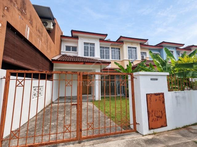 Teres 2 Tingkat Freehold Bandar Tasik Kesuma Beranang Semenyih 1