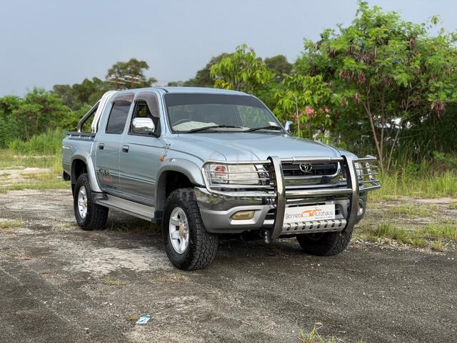 2003 Toyota HILUX 2.5 SR TURBO (A) - 2
