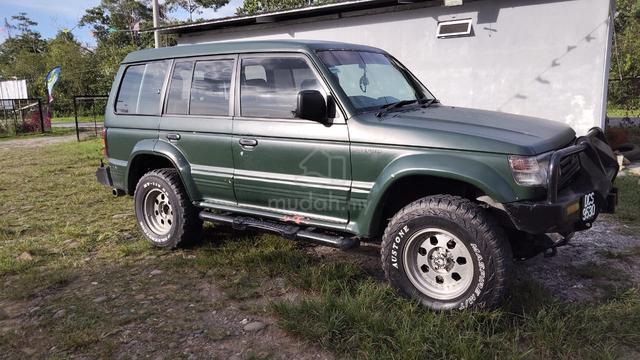 1998 Mitsubishi PAJERO 2.6 L047 (M) - 1