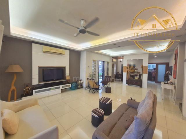 SEMI D FULLRENOVATED 38X75 4+1ROOM Taman Puncak Jalil PUJ 9 Emerald 1