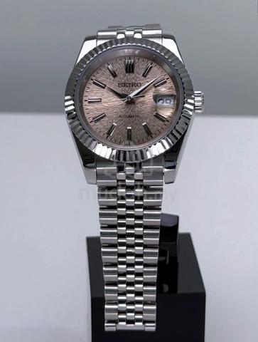 Custom S. Mod 39mm Champagne Mount Iwate Datejust - photo 5 of 6