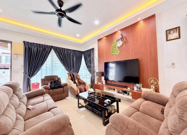 End Lot Bandar Springhill House For Sale 1