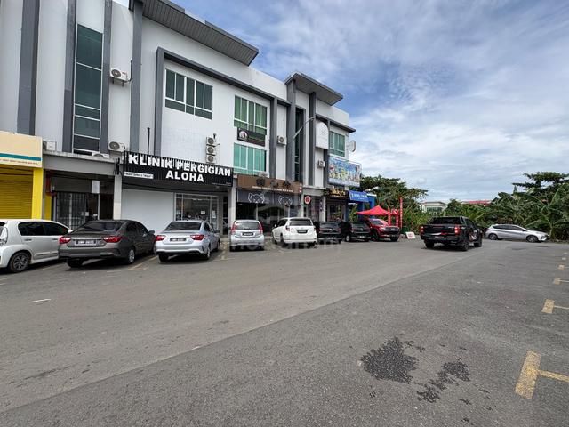 SHOPLOT FOR RENT – FIRST FLOOR   📍 Sungai Tajong, Tawau (Opposite Ser 1