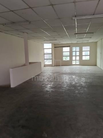 1st floor shoplot 1