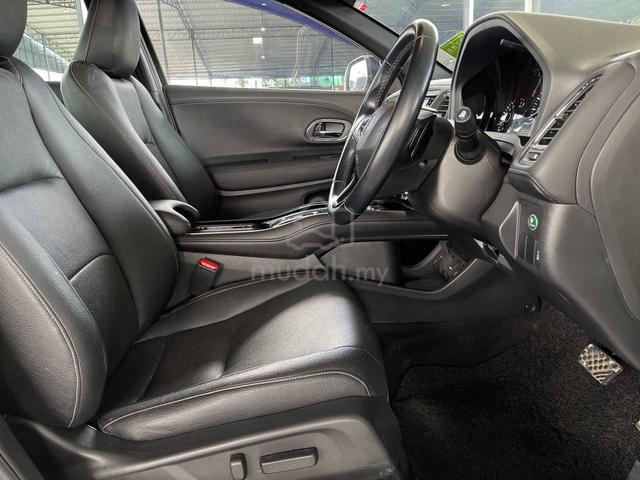 2022 Honda HR-V 1.8 RS UNDER WARRANTY BY HONDA - 4