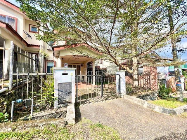 END LOT🔥🔥 2 Storey Taman Bukit Permata Batu Caves 1