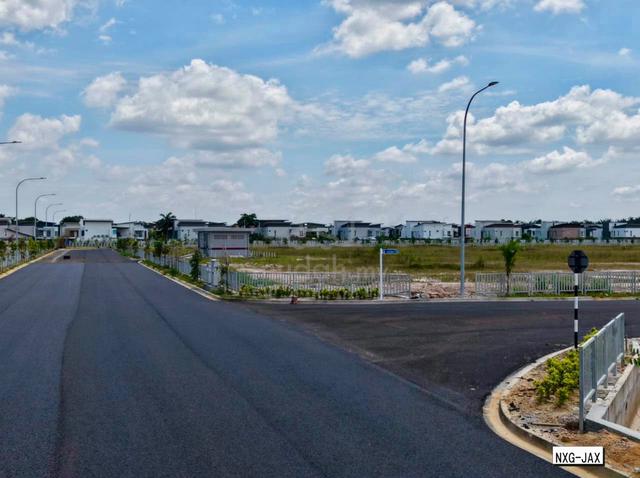 Jenjarom Klang 1 Acres Industrial land Flat Land 1