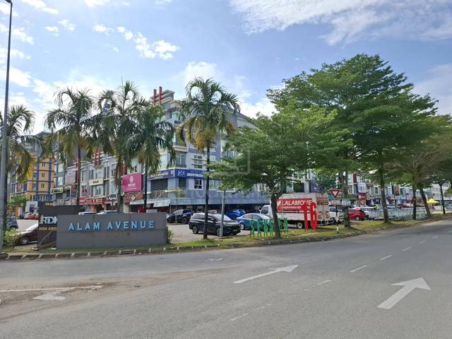 {MAIN ROAD} OFFICE SPACE Alam Avenue Seksyen 16 near UITM 1