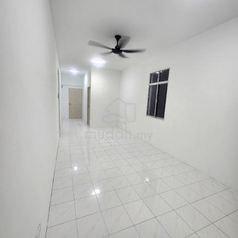 Bukit Awana Condominium 1
