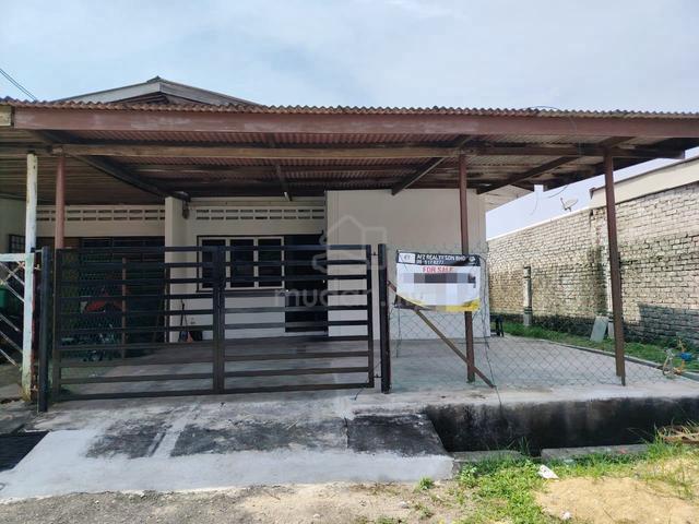 12km ke Bandar Kuantan 📍 SemiD Setingkat di Balok Baru, Kuantan 1